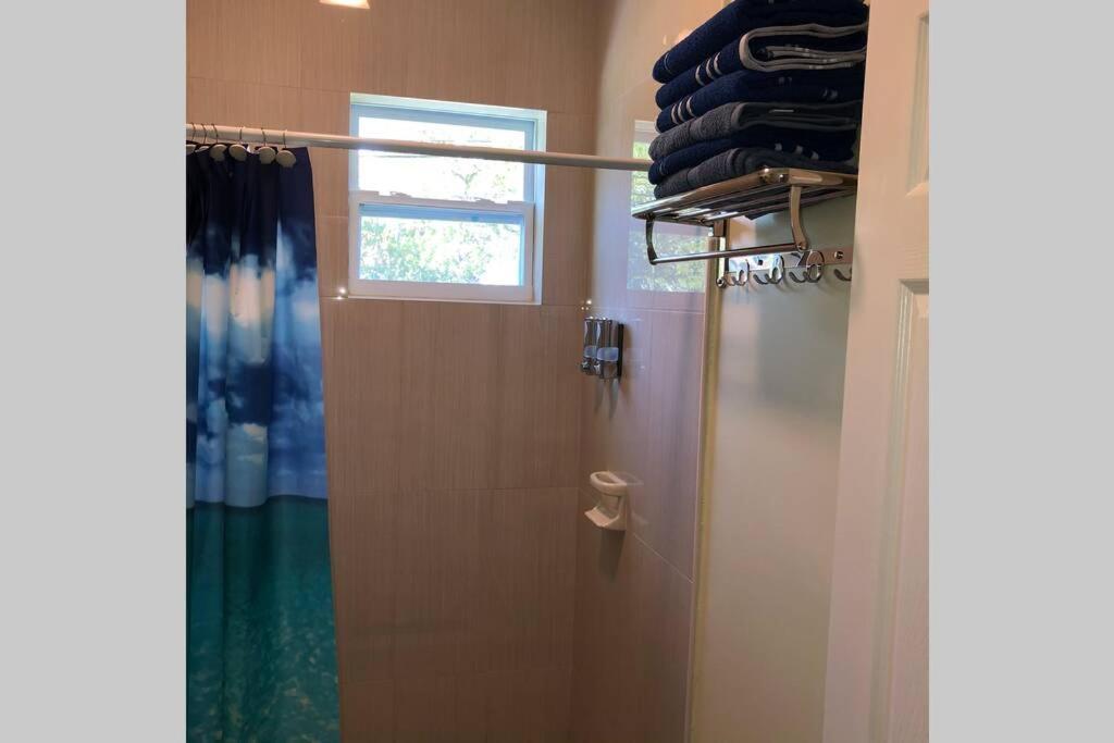 Your House In Miami Extérieur photo