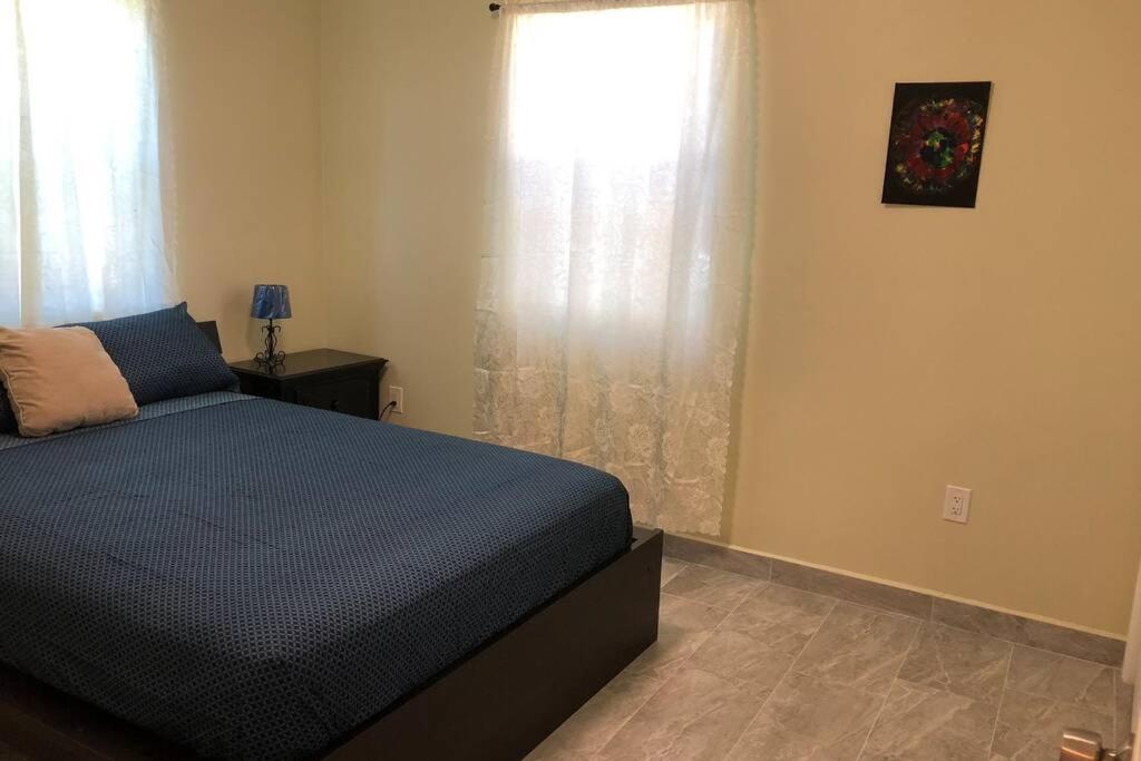 Your House In Miami Extérieur photo